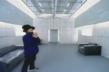 Jamiroquai-Virtual-Insanity-Official-Music-Video