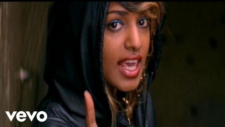 M.I.A.-Paper-Planes